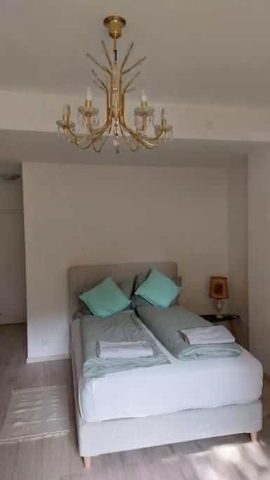 White Pearl II Apartment Essen Luaran gambar